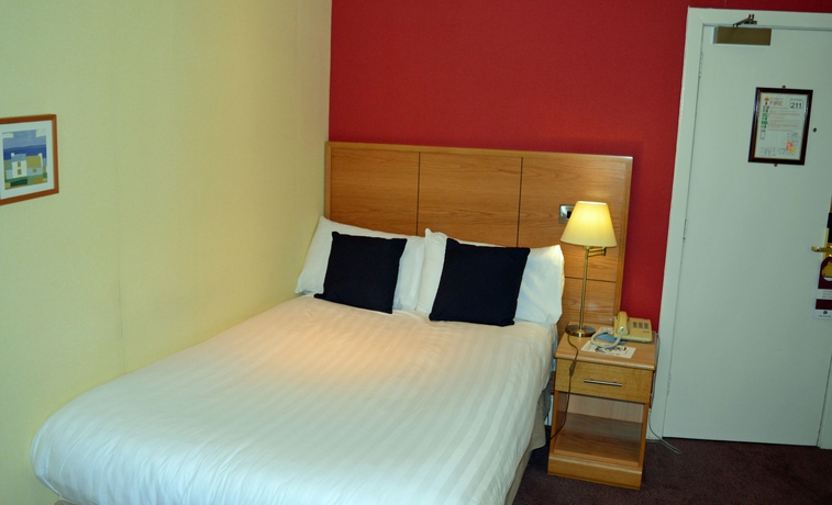 Imagen de la habitación del Hotel Best Western Kings Manor. Foto 14