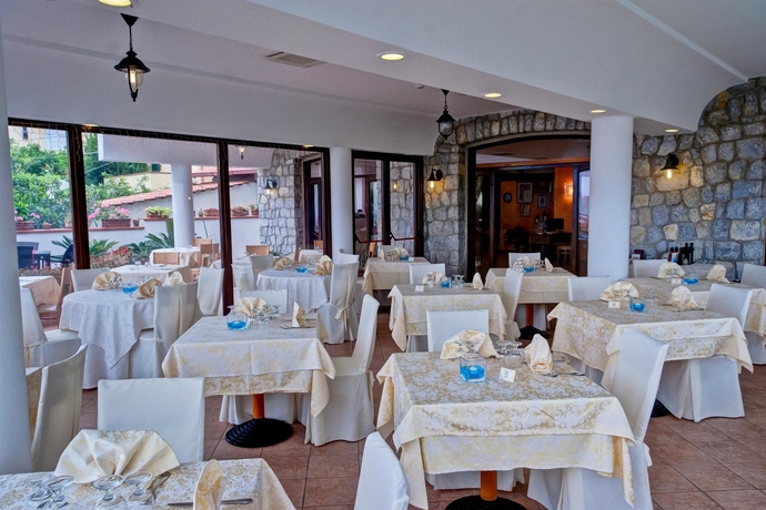 Imagen del bar/restaurante del Hotel Best Western La Conchiglia. Foto 6