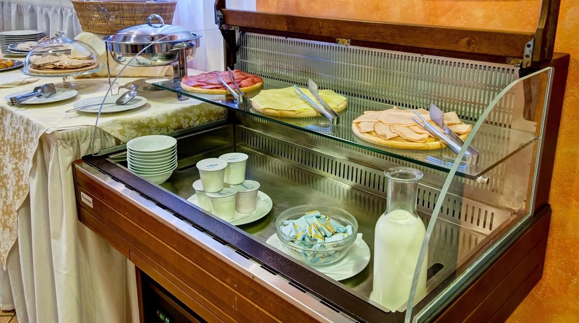 Imagen del bar/restaurante del Hotel Best Western La Conchiglia. Foto 7