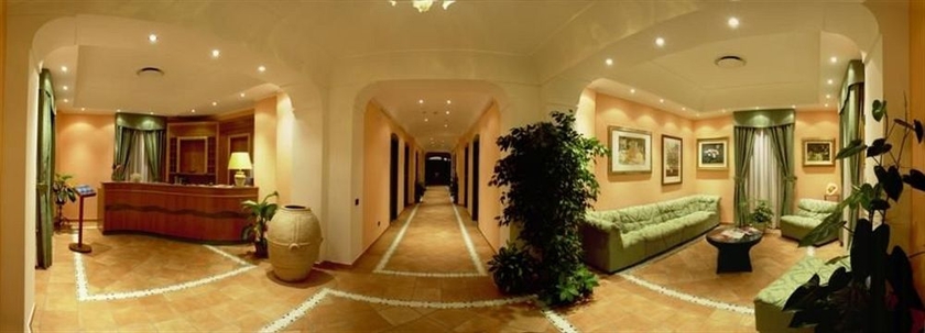 Imagen de los interiores del Hotel Best Western La Conchiglia. Foto 14