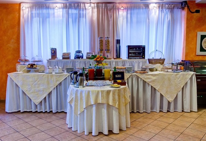 Imagen del bar/restaurante del Hotel Best Western La Conchiglia. Foto 9