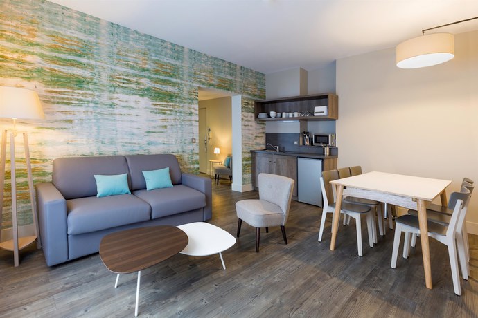 Imagen de la habitación del Hotel Best Western La Porte des Ch&acirc;teaux. Foto 5