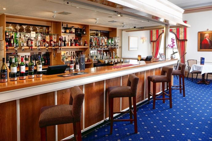 Imagen del bar/restaurante del Hotel Best Western Lansdowne. Foto 5