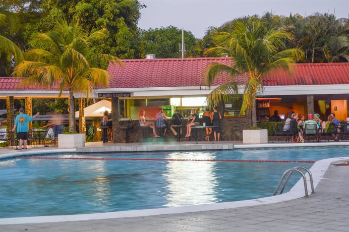 Imagen del bar/restaurante del Hotel Best Western Las Mercedes Airport. Foto 6