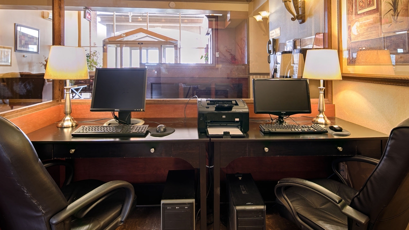 Imagen de los interiores del Hotel Best Western Laval-montreal. Foto 10