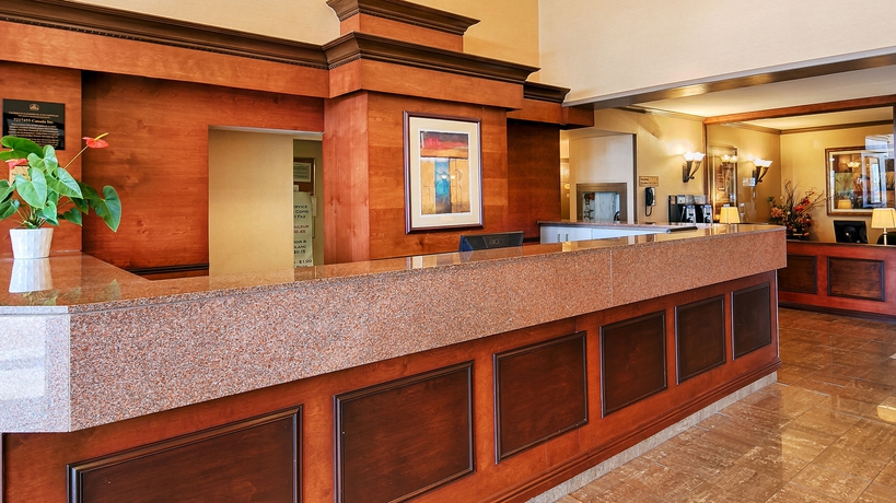 Imagen de los interiores del Hotel Best Western Laval-montreal. Foto 13