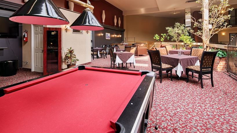 Imagen de los interiores del Hotel Best Western Laval-montreal. Foto 15