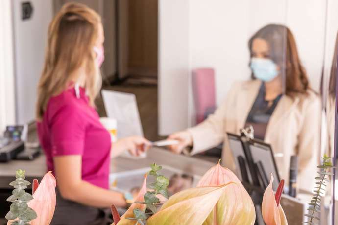 Imagen de los interiores del Hotel Best Western Le Bordeaux Sud. Foto 17