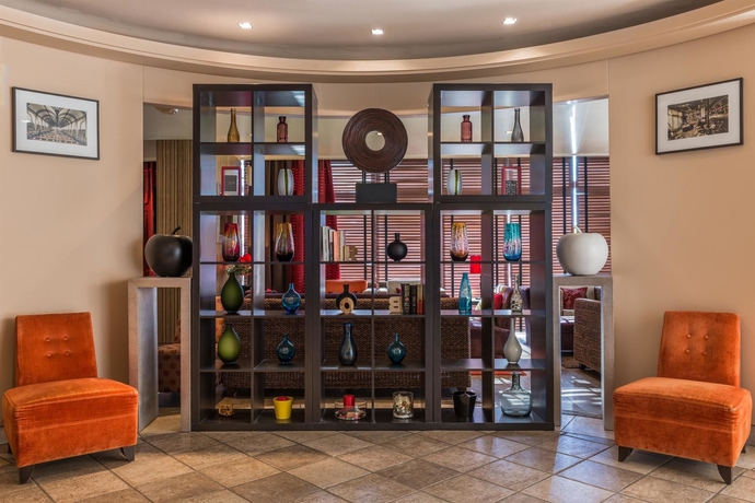 Imagen de los interiores del Hotel Best Western Le Galice Aix Centre-Ville. Foto 14