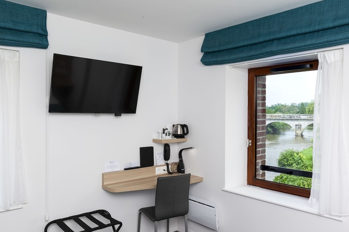 Imagen de la habitación del Hotel Best Western Le Moulin De Ducey. Foto 11