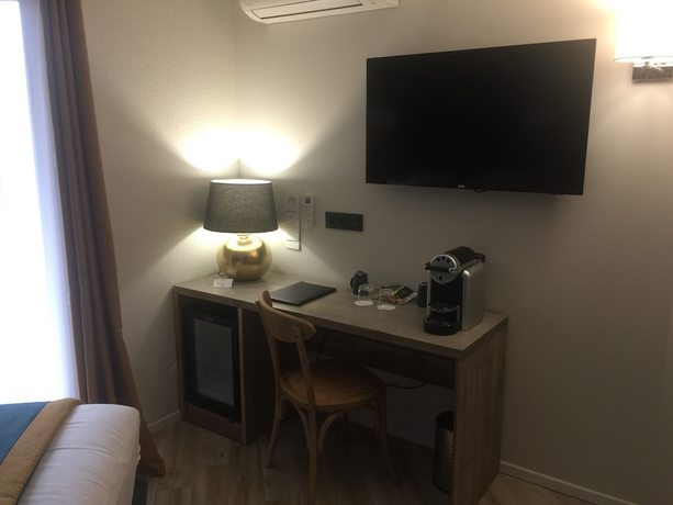 Imagen de la habitación del Hotel Best Western Le Vauban. Foto 7