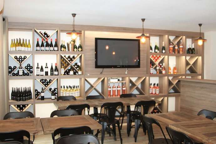 Imagen del bar/restaurante del Hotel Best Western Le Vauban. Foto 5