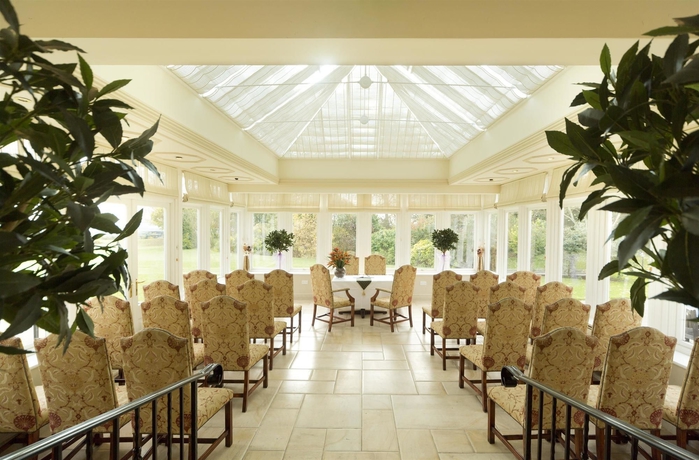 Imagen de los interiores del Hotel Best Western Leigh Park. Foto 15