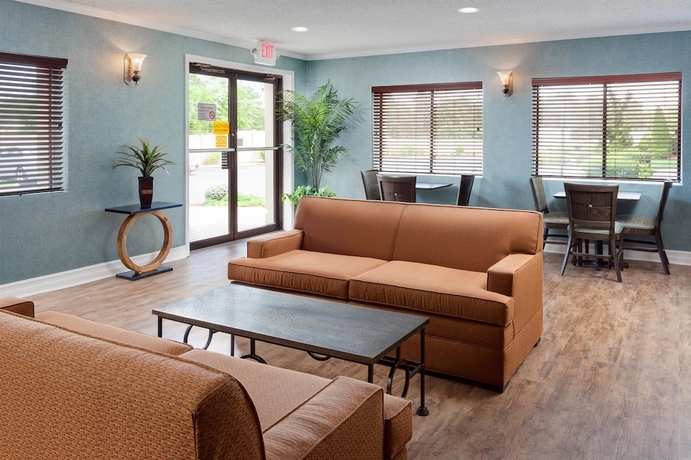 Imagen de los interiores del Hotel Best Western Leisure Inn. Foto 16