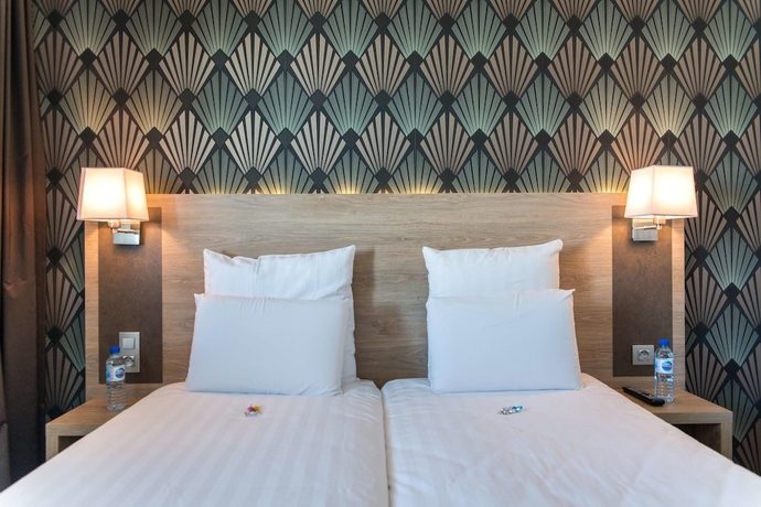 Imagen de la habitación del Hotel Best Western Les Aureliades. Foto 11