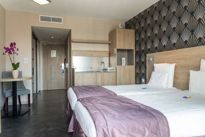 Imagen de la habitación del Hotel Best Western Les Aureliades. Foto 13