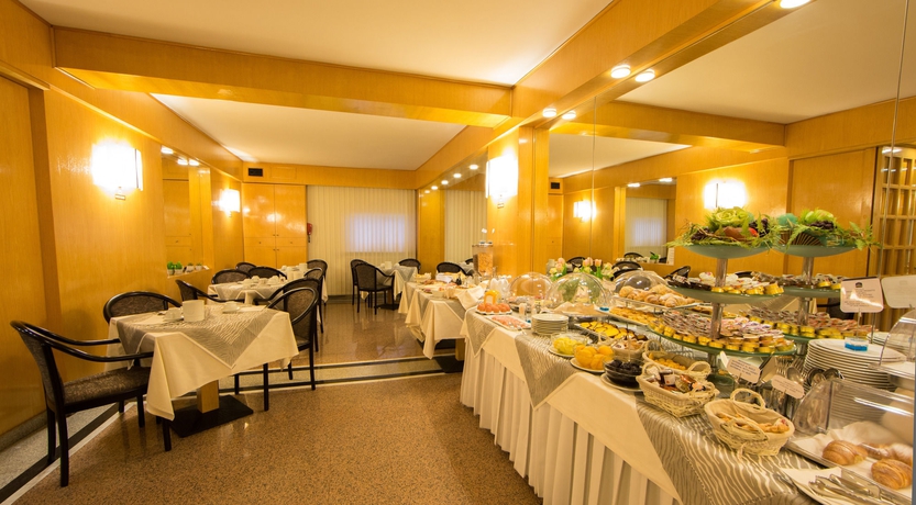 Imagen del bar/restaurante del Hotel Best Western Liberta. Foto 2