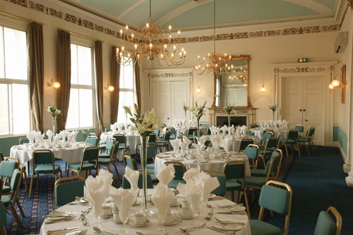 Imagen de los interiores del Hotel Best Western Lichfield City Centre The George. Foto 13