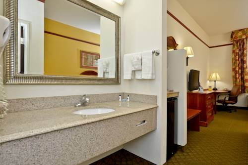 Imagen de la habitación del Hotel Best Western Limestone Inn And Suites. Foto 15