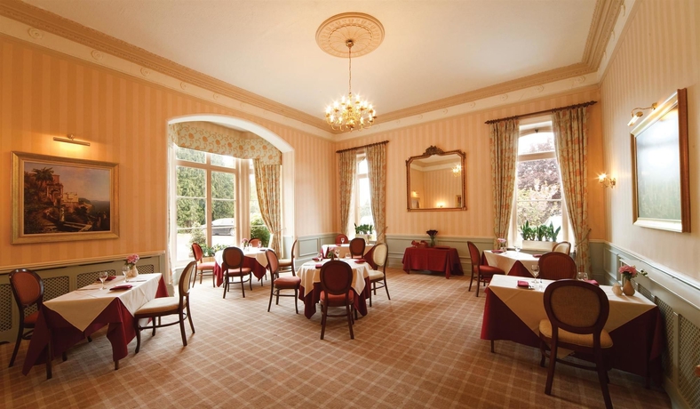 Imagen del bar/restaurante del Hotel Best Western Limpley Stoke. Foto 9