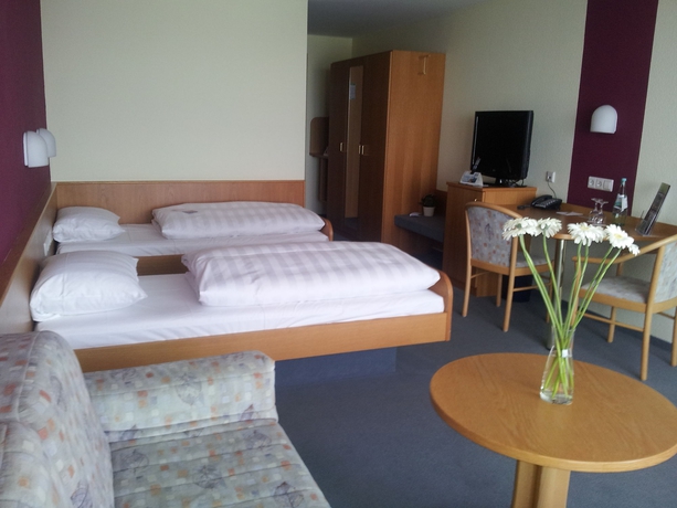 Imagen de los interiores del Hotel Best Western Loftstyle Schwieberdingen. Foto 9