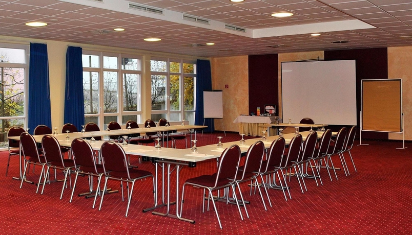 Imagen de los interiores del Hotel Best Western Loftstyle Schwieberdingen. Foto 12