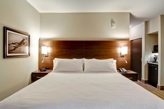 Imagen de la habitación del Hotel Best Western London Airport Inn and Suites. Foto 4