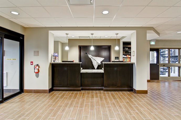 Imagen de los interiores del Hotel Best Western London Airport Inn and Suites. Foto 18
