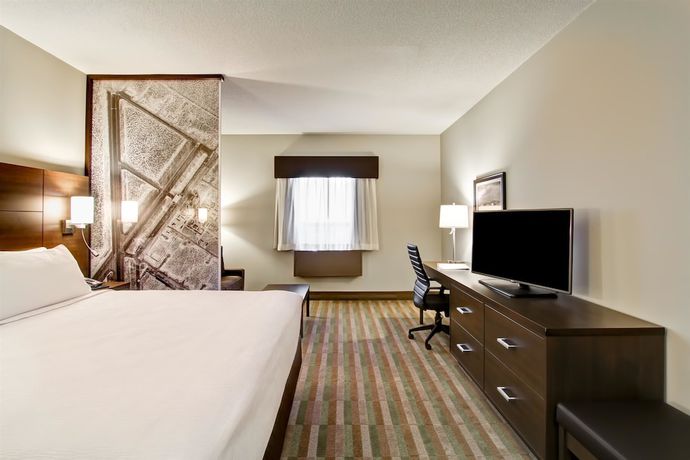 Imagen de la habitación del Hotel Best Western London Airport Inn and Suites. Foto 13