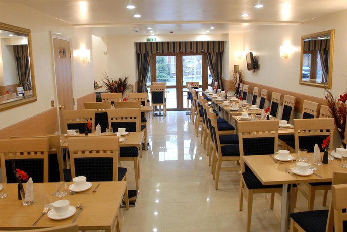 Imagen del bar/restaurante del Hotel Best Western London Ilford. Foto 9