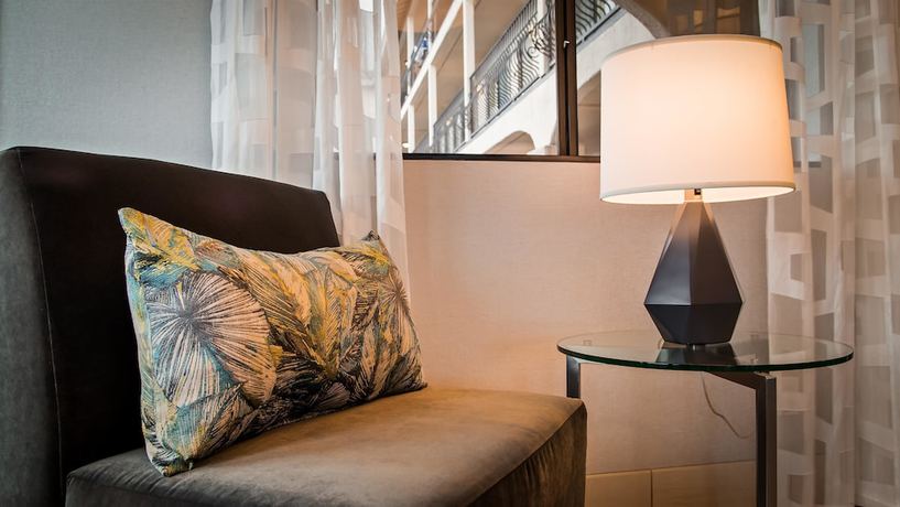 Imagen de los interiores del Hotel Best Western Los Alamitos Inn and Suites. Foto 20