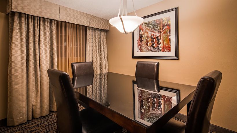 Imagen de la habitación del Hotel Best Western Los Alamitos Inn and Suites. Foto 17