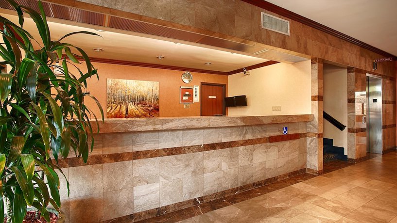 Imagen de los interiores del Hotel Best Western Los Angeles Worldport. Foto 15