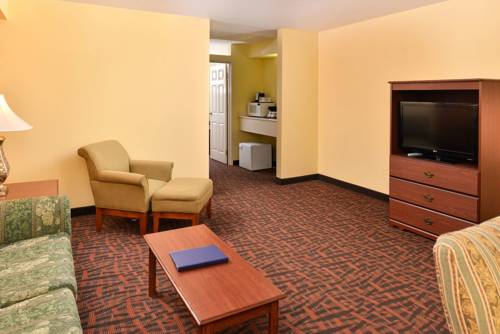 Imagen de la habitación del Hotel Best Western Louisville East Inn and Suites. Foto 3