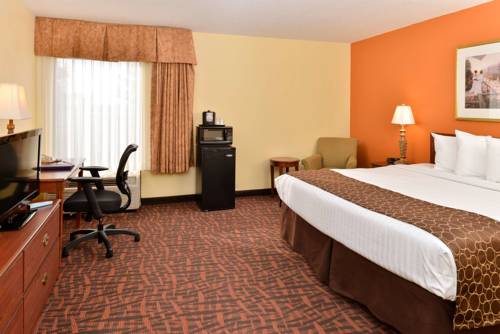 Imagen de la habitación del Hotel Best Western Louisville East Inn and Suites. Foto 7