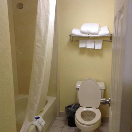 Imagen general del Hotel Best Western Louisville East Inn and Suites. Foto 1