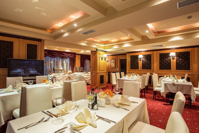 Imagen del bar/restaurante del Hotel Best Western Lozenetz. Foto 4