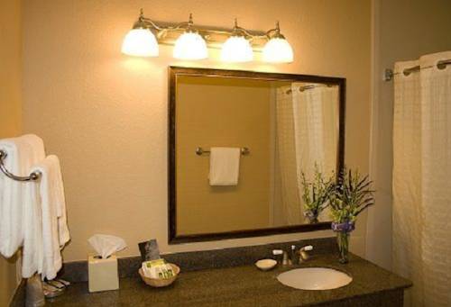 Imagen de la habitación del Hotel Best Western Lubbock West Inn & Suites. Foto 9