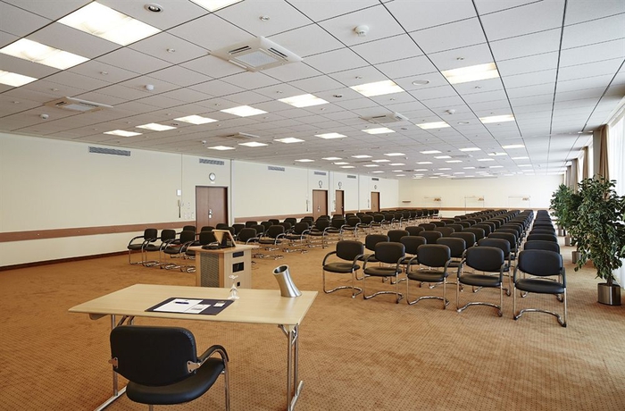 Imagen de los interiores del Hotel Best Western Macrander Frankfurt/kaiserlei. Foto 10