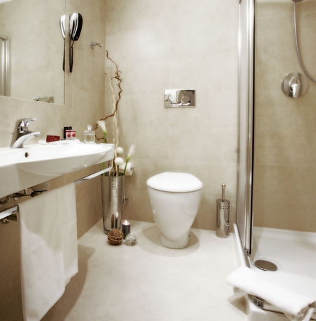 Imagen de la habitación del Hotel Best Western Madison. Foto 6