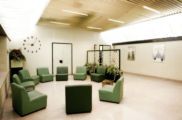 Imagen de los interiores del Hotel Best Western Madison. Foto 14