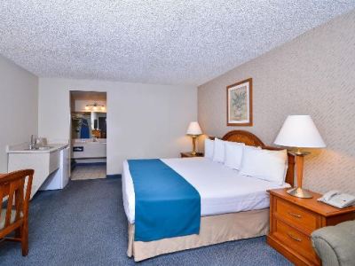 Imagen de la habitación del Hotel Best Western Main Street Inn. Foto 2