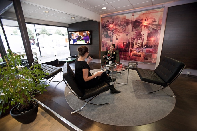 Imagen del bar/restaurante del Hotel Best Western Malmia. Foto 2