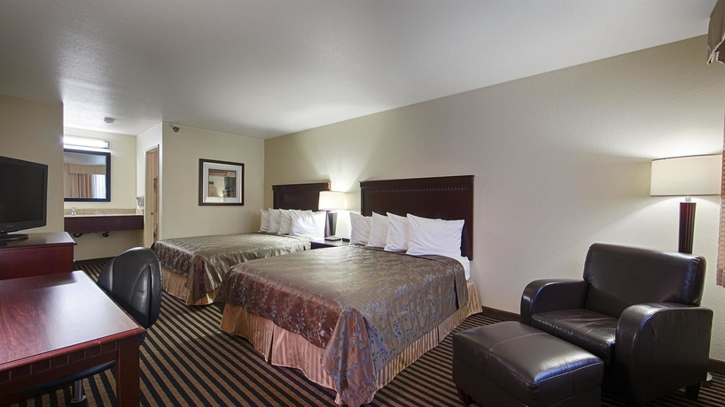 Imagen de la habitación del Hotel Best Western Marina State Beach. Foto 8