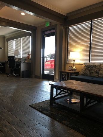 Imagen de los interiores del Hotel Best Western Markita Inn. Foto 12