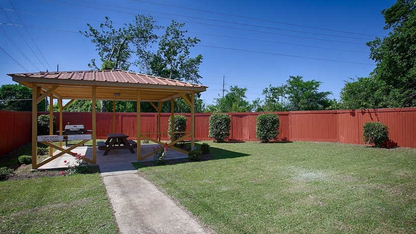 Imagen del bar/restaurante del Hotel Best Western Markita Inn. Foto 7