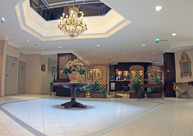 Imagen de los interiores del Hotel Best Western Marseille Aeroport. Foto 10