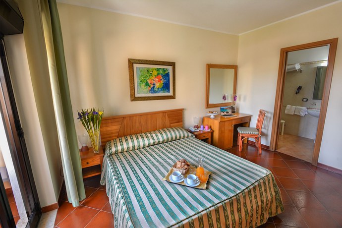 Imagen de la habitación del Hotel Best Western Martello. Foto 13