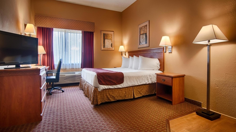 Imagen de la habitación del Hotel Best Western Mayport Inn & Suites. Foto 5