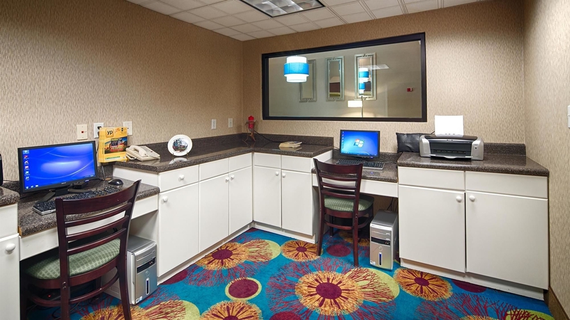 Imagen de los interiores del Hotel Best Western Mcdonough Inn and Suites. Foto 13